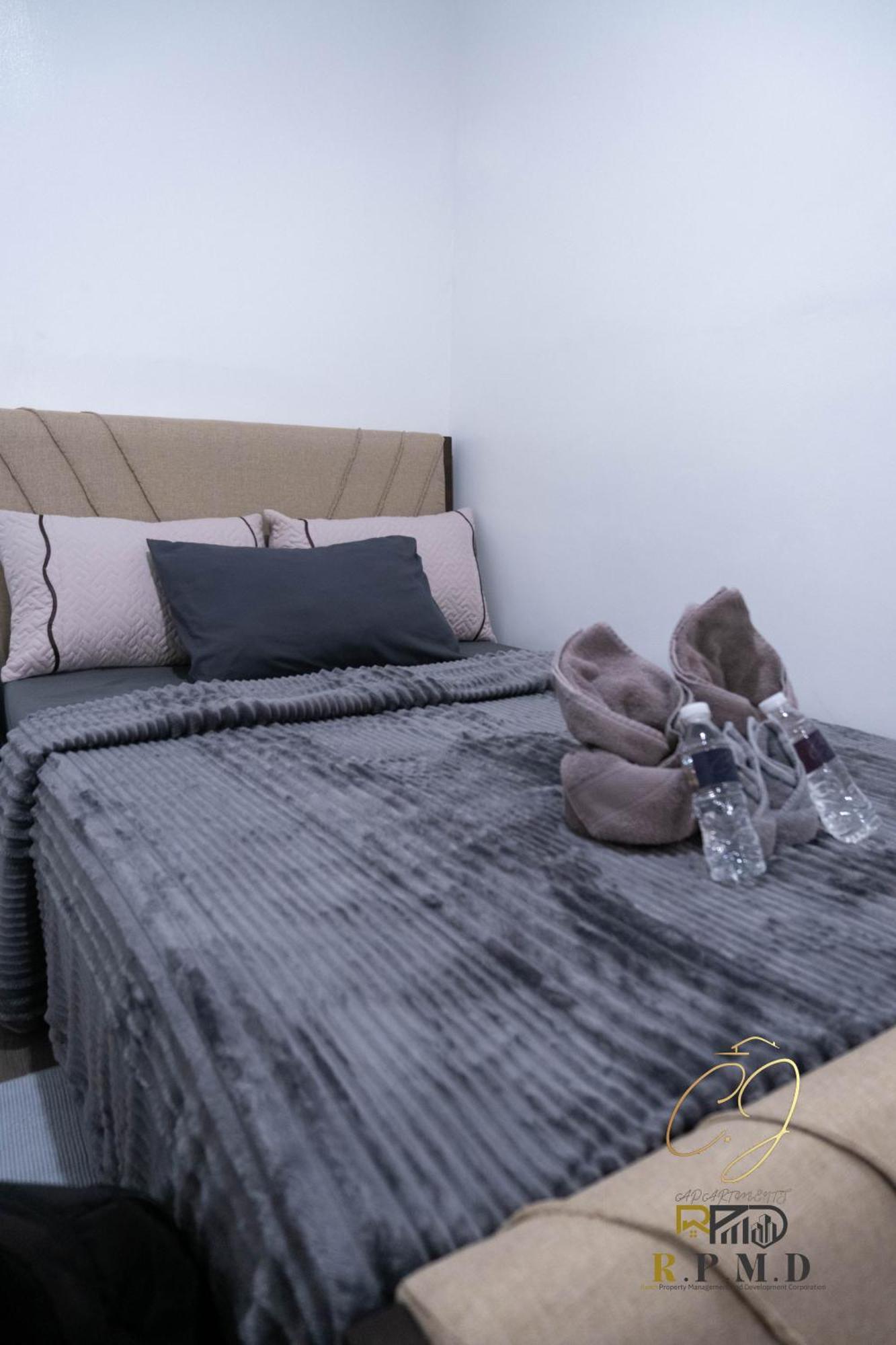 Cj Apartments Олонгапо Екстер'єр фото
